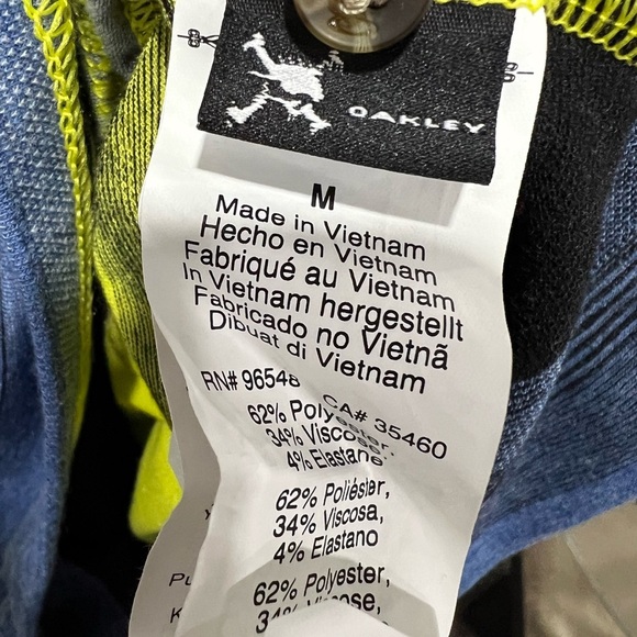 Oakley Men's Polo Shirt in Yellow, Blue, and Black Stripes Glasses Cleaner sz M - Picture 6 of 12